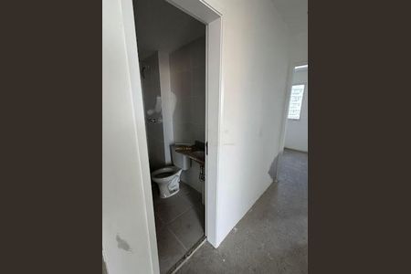 Apartamento à venda com 2 quartos, 61m² em Km 18, Osasco