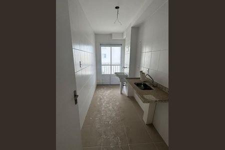 Apartamento à venda com 2 quartos, 61m² em Km 18, Osasco