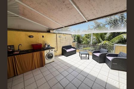 Casa à venda com 200m², 3 quartos e 2 vagas