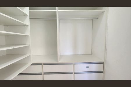 Apartamento para alugar com 82m², 3 quartos e 2 vagasQuarto 3
