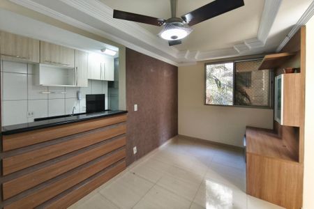 Sala de apartamento para alugar com 3 quartos, 56m² em Jardim Marcia, Campinas