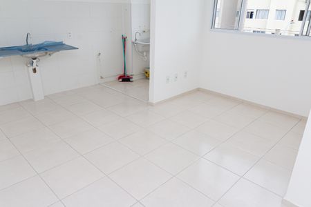 Apartamento para alugar com 42m², 2 quartos e sem vaga Apartamento para alugar com 42m², 2 quartos e sem vagaSala