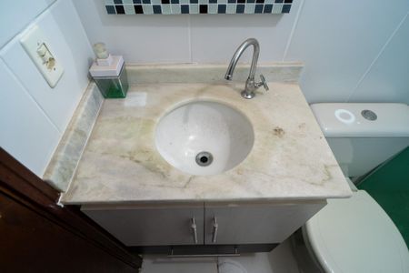 Apartamento para alugar com 65m², 2 quartos e 1 vagaBanheiro