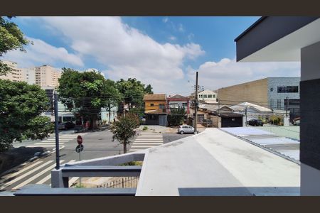 Casa à venda com 180m², 3 quartos e 2 vagas Casa à venda com 180m², 3 quartos e 2 vagasVista