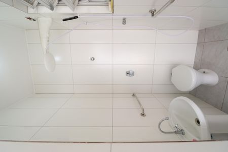 Casa à venda com 180m², 3 quartos e 2 vagasBanheiro de serviço