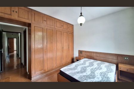 Casa à venda com 180m², 3 quartos e 2 vagas Casa à venda com 180m², 3 quartos e 2 vagasSuíte 2