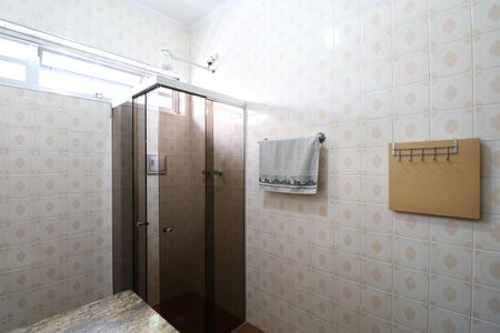 Casa à venda com 180m², 3 quartos e 2 vagasBanheiro da Suíte 2