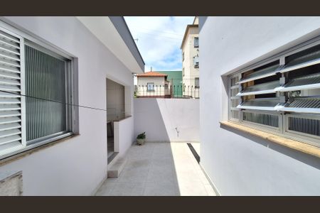 Casa à venda com 180m², 3 quartos e 2 vagas Casa à venda com 180m², 3 quartos e 2 vagasDetalhe
