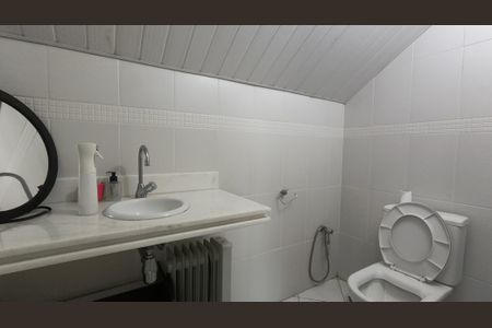 Casa de condomínio à venda com 300m², 5 quartos e 3 vagas