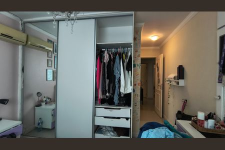 Casa de condomínio à venda com 300m², 5 quartos e 3 vagas