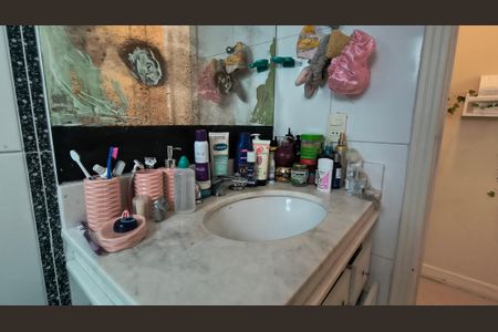 Casa de condomínio à venda com 300m², 5 quartos e 3 vagas