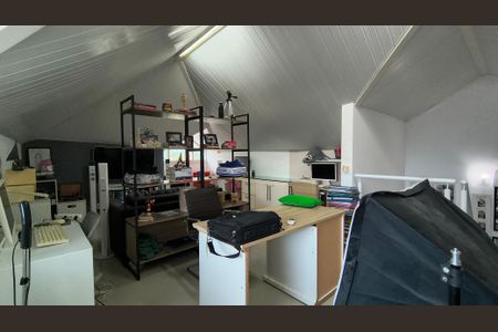 Casa de condomínio à venda com 300m², 5 quartos e 3 vagas