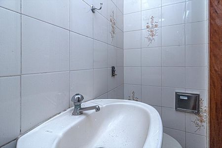 Casa para alugar com 160m², 3 quartos e 3 vagasbanheiro na área de serviço_1