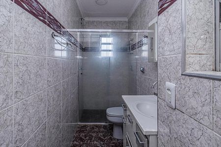 Casa para alugar com 160m², 3 quartos e 3 vagasbanheiro na suíte 2_2