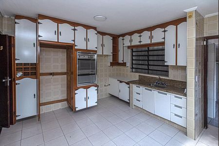 Casa para alugar com 160m², 3 quartos e 3 vagascozinha_3