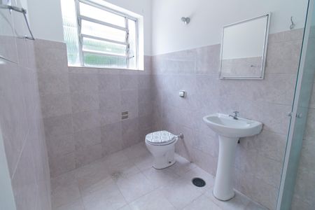 Casa para alugar com 70m², 2 quartos e sem vagaBanheiro