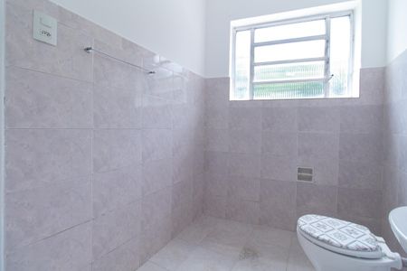 Casa para alugar com 70m², 2 quartos e sem vagaBanheiro