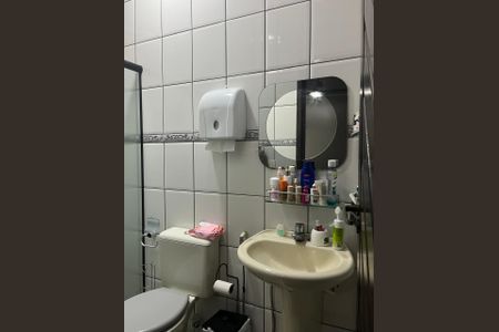 Banheiro de casa para alugar com 4 quartos, 195m² em Bela Vista, Osasco