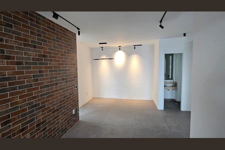 Apartamento à venda com 73m², 2 quartos e 1 vaga Apartamento à venda com 73m², 2 quartos e 1 vagaSala