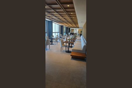 Apartamento à venda com 73m², 2 quartos e 1 vaga Apartamento à venda com 73m², 2 quartos e 1 vagaÁrea externa