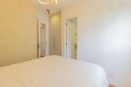 Apartamento à venda com 65m², 2 quartos e 2 vagasSuíte