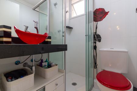 Apartamento à venda com 65m², 2 quartos e 2 vagasBanheiro