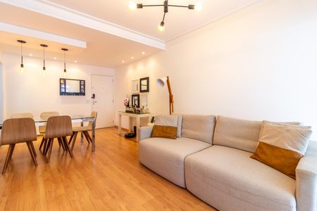 Apartamento à venda com 65m², 2 quartos e 2 vagasSala