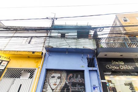 Casa à venda com 128m², 9 quartos e sem vagaFachada + Placa