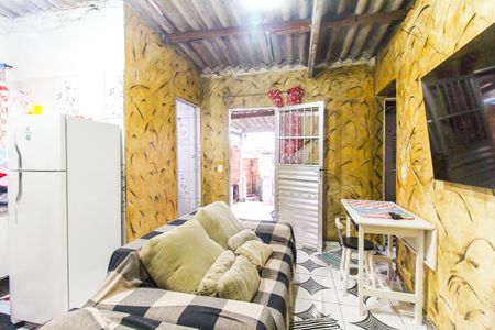 Casa à venda com 128m², 9 quartos e sem vagaSala/Cozinha