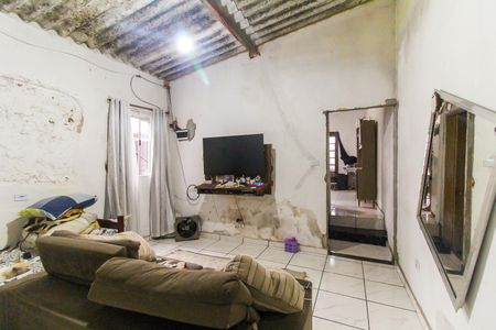 Casa à venda com 128m², 9 quartos e sem vagaSala 2