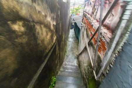 Casa à venda com 128m², 9 quartos e sem vagaÁrea externa