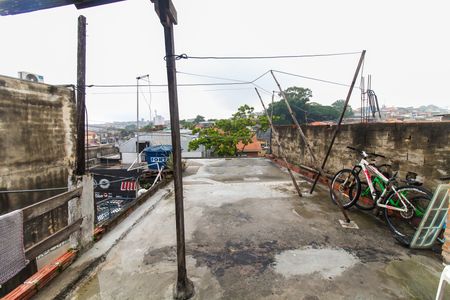 Casa à venda com 128m², 9 quartos e sem vagaÁrea de Serviço 2