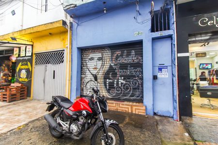 Casa à venda com 128m², 9 quartos e sem vagaFachada + Placa