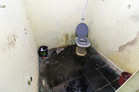 Casa à venda com 128m², 9 quartos e sem vagaBanheiro 3