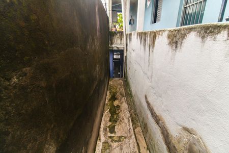 Casa à venda com 128m², 9 quartos e sem vagaÁrea externa