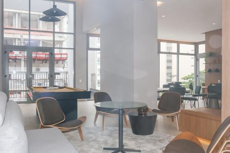 Apartamento à venda com 36m², 1 quarto e sem vagaÁrea comum - Salão de festas