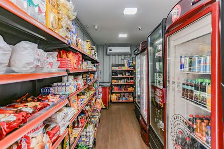 Apartamento à venda com 44m², 2 quartos e 1 vagaMercadinho