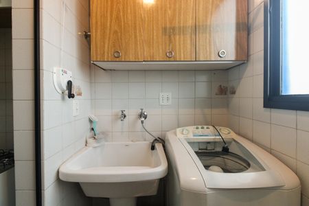 Apartamento à venda com 55m², 2 quartos e 2 vagasÁrea de Serviço 
