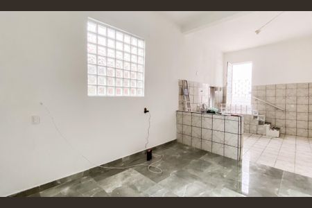 Sala de casa à venda com 1 quarto, 816m² em Vila Guilhermina, São Paulo