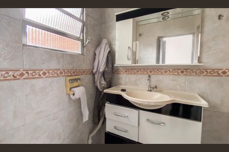 Banheiro Social de casa à venda com 1 quarto, 816m² em Vila Guilhermina, São Paulo