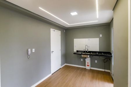Apartamento à venda com 78m², 2 quartos e sem vaga Apartamento à venda com 78m², 2 quartos e sem vagaSala