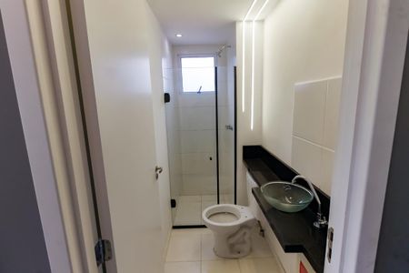 Banheiro de apartamento à venda com 2 quartos, 78m² em Vila Sonia, São Paulo