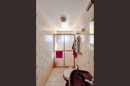 Apartamento à venda com 74m², 2 quartos e 1 vagaBanheiro