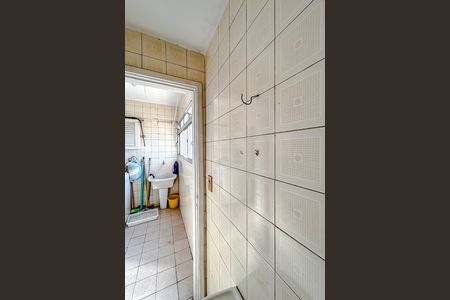 Apartamento à venda com 74m², 2 quartos e 1 vagaBanheiro de serviço