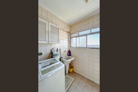 Apartamento à venda com 74m², 2 quartos e 1 vagaÁrea de Serviço