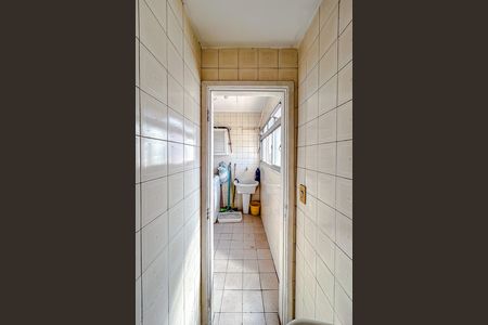 Apartamento à venda com 74m², 2 quartos e 1 vagaBanheiro de serviço