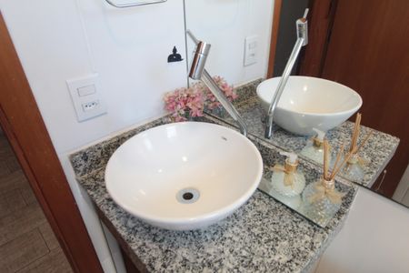 Apartamento para alugar com 50m², 2 quartos e 1 vagaBanheiro