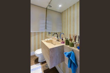 Casa à venda com 245m², 3 quartos e 3 vagas