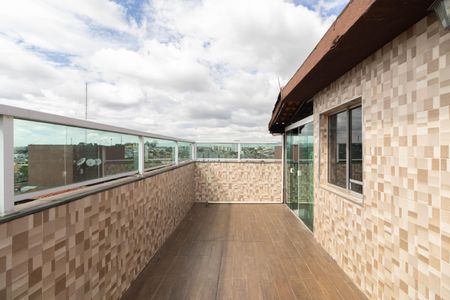 Apartamento à venda com 78m², 2 quartos e 2 vagas Apartamento à venda com 78m², 2 quartos e 2 vagasVaranda