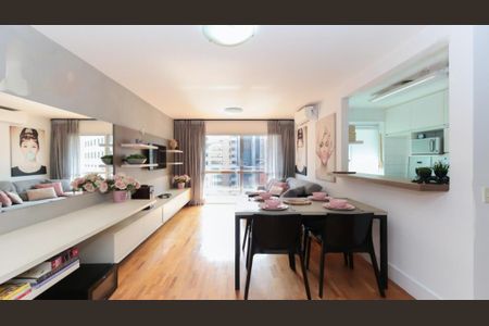 Foto 01 de apartamento para alugar com 2 quartos, 67m² em Indianópolis, São Paulo